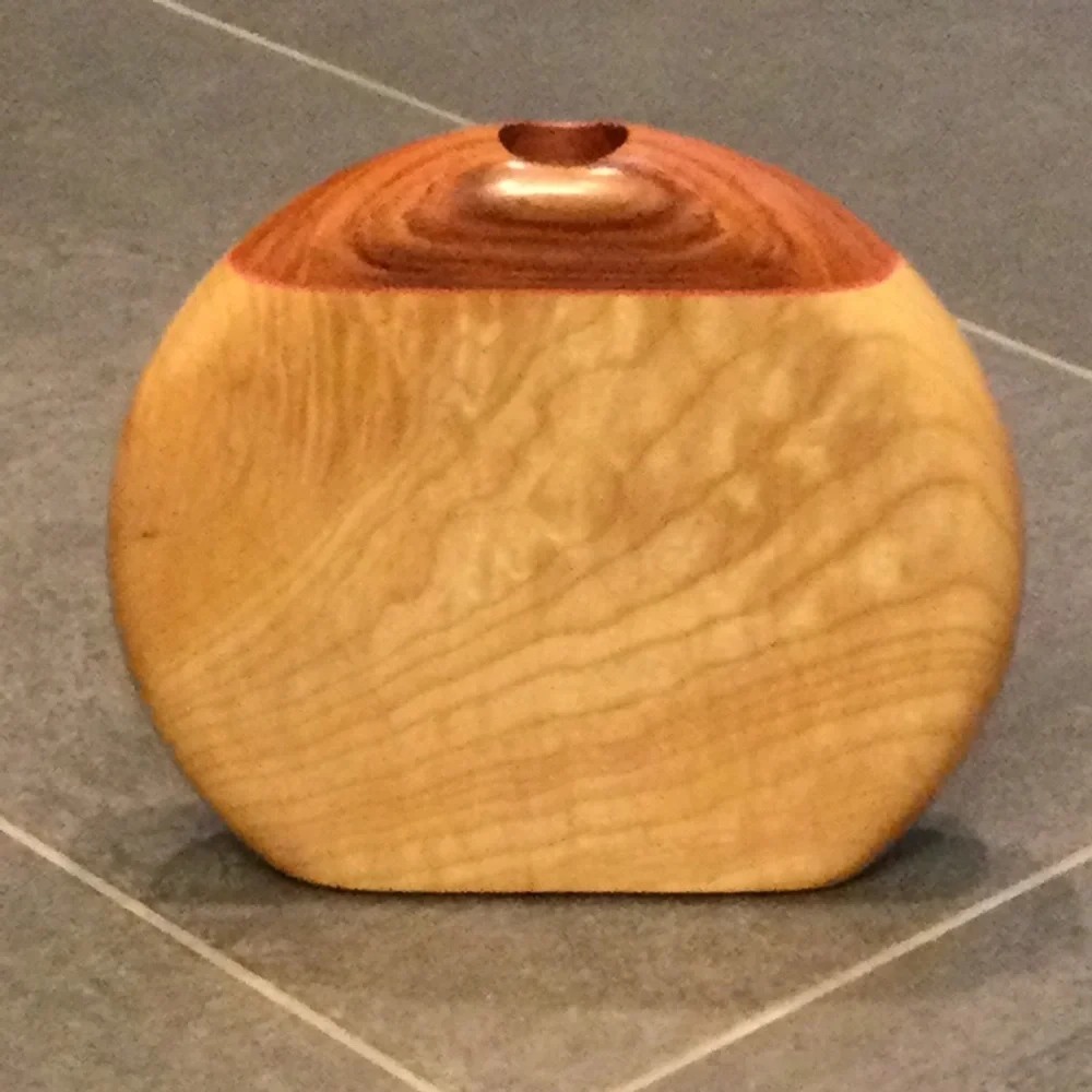Tulipwood and maple wooden vase (5.5” x 1.5” x 6.25”)